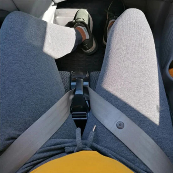 Mommy Belt™ - Pregnancy Seatbelt Adjuster